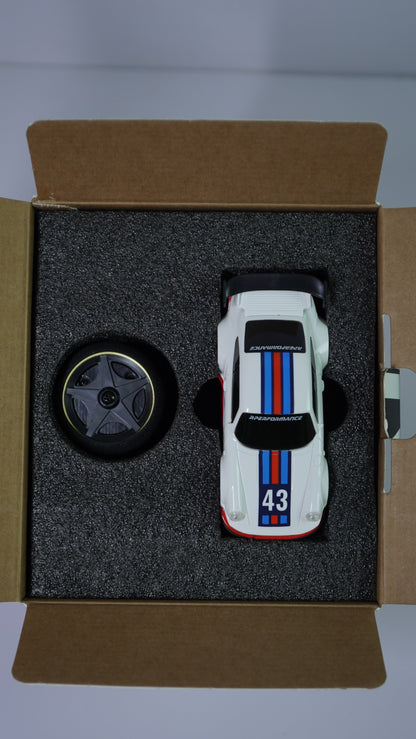 Porsche 911 Carrera (1:43)