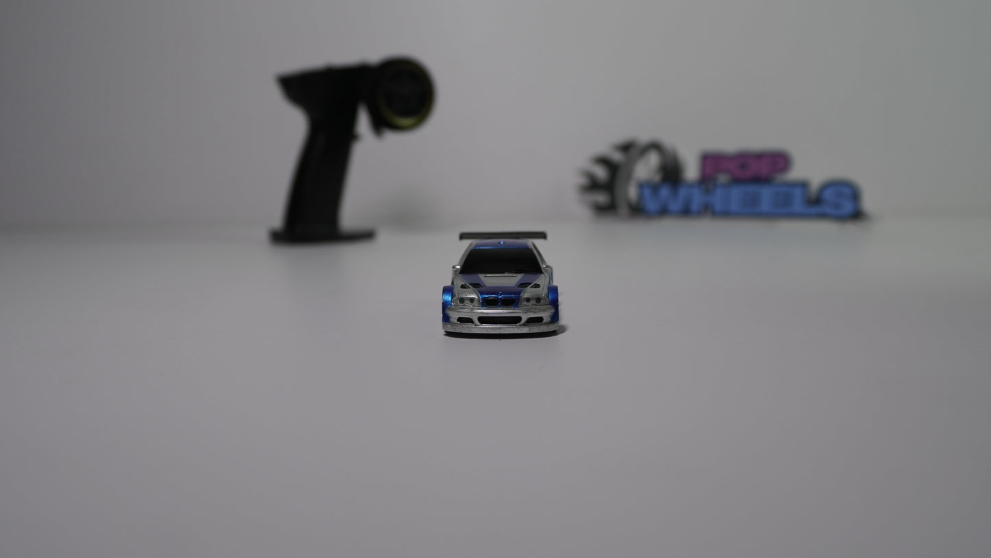 BMW M3 GTR (1:43)