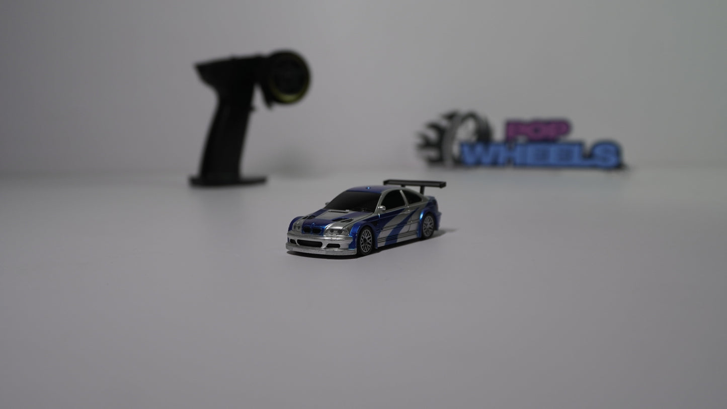 BMW M3 GTR (1:43)