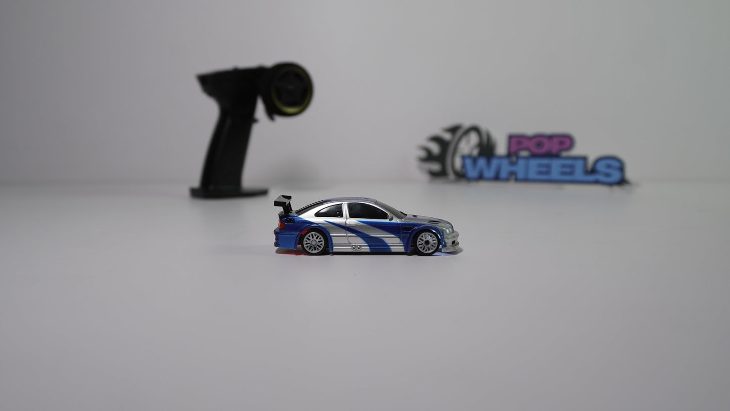 BMW M3 GTR (1:43)