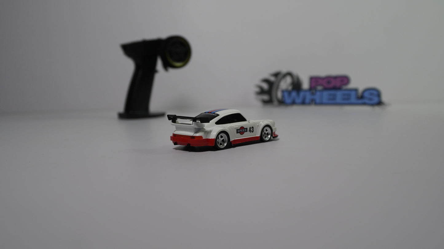 Porsche 911 Carrera (1:43)