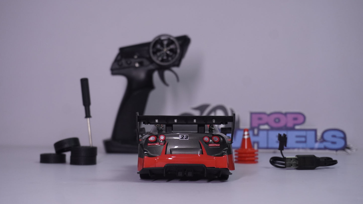 Flash Nissan GTR (1:24)
