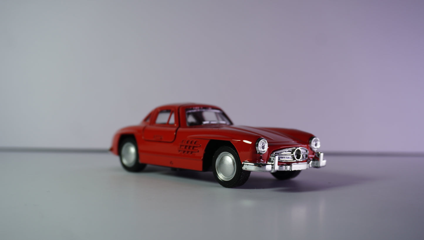 Retro Benz 300 SL Diecast Model Car