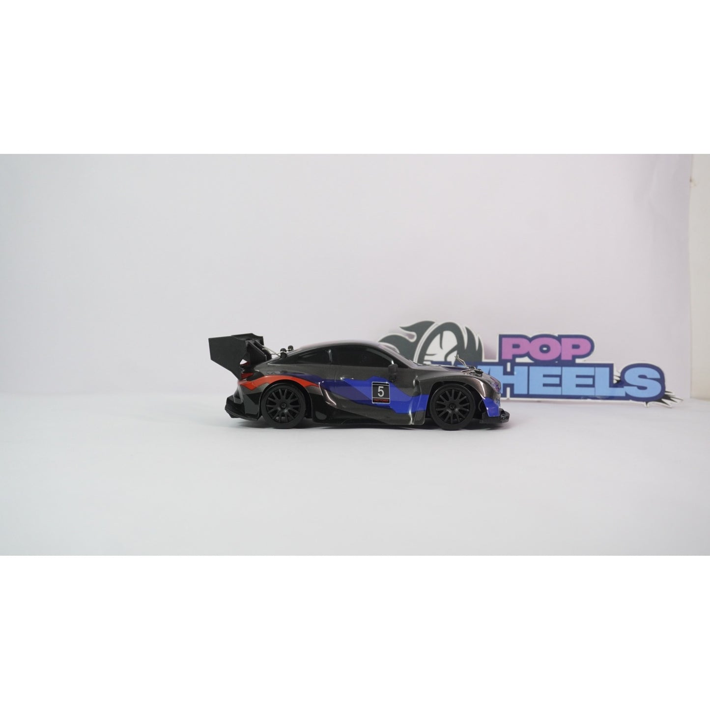 Flash BMW M4 RC (1:24)