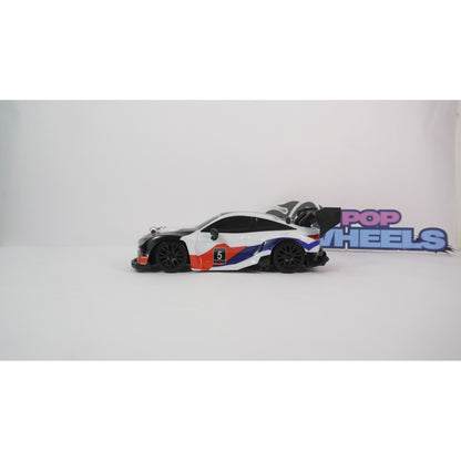 Flash BMW M4 RC (1:24)