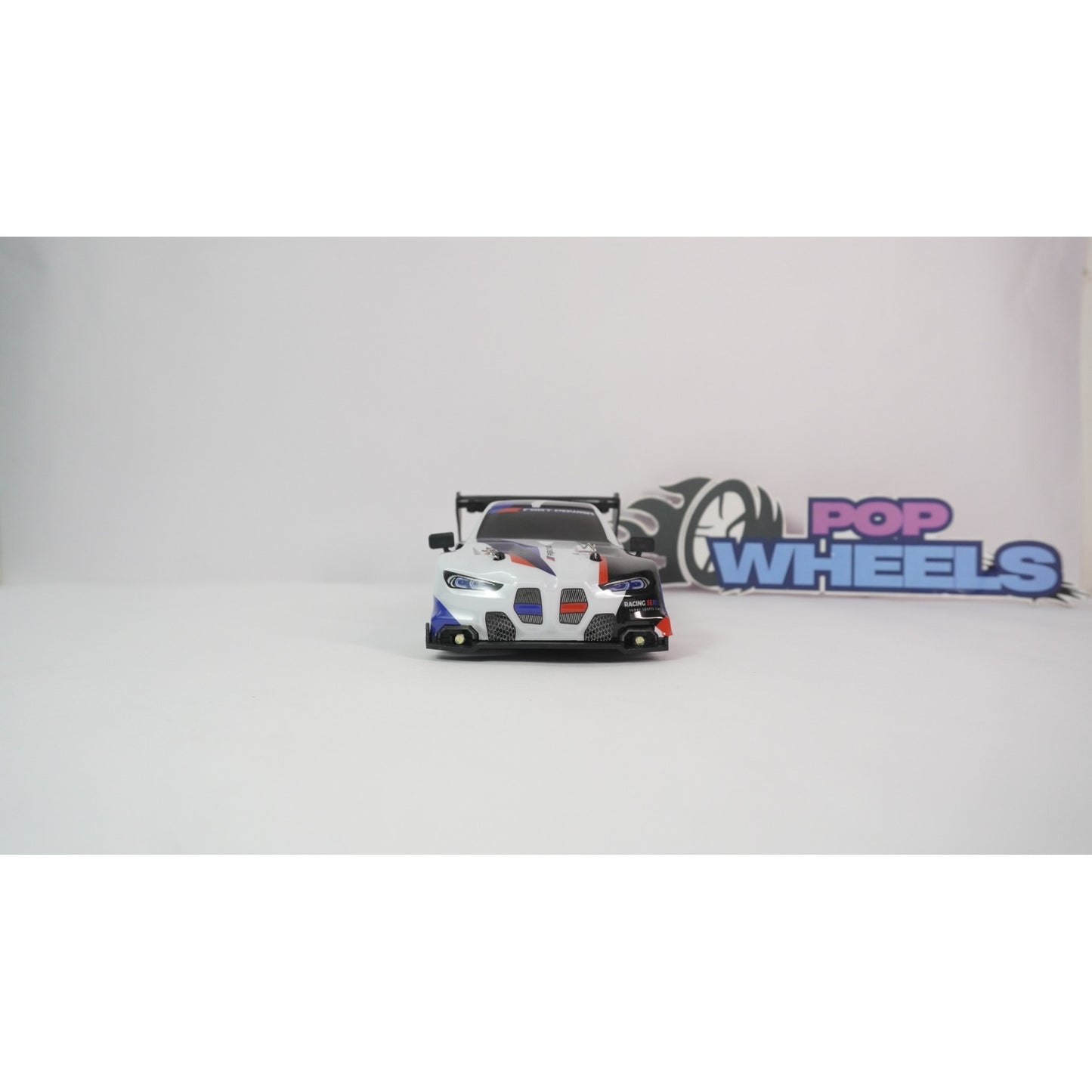 Flash BMW M4 RC (1:24)